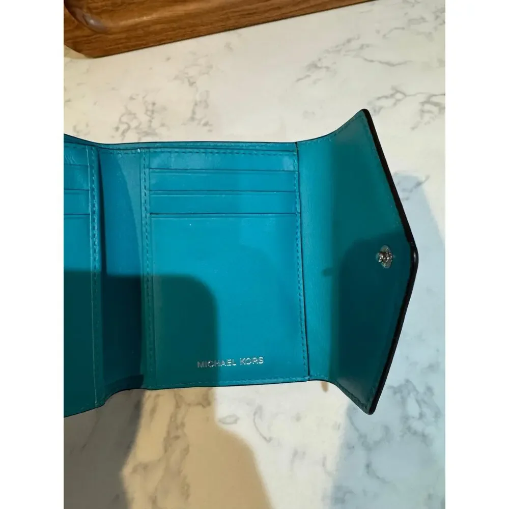 Michael Kors leather small envelope wallet snap closure turquoise 2017 preppy